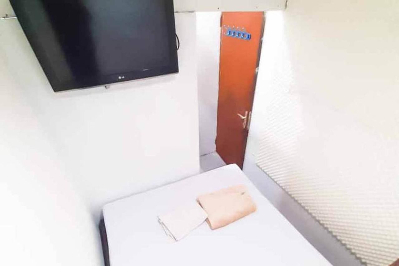 Royal Mas Hayam Wuruk Hotel Jakarta Bagian luar foto